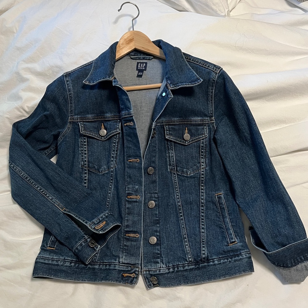 GAP DENIM JACKET